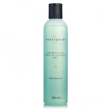 Refreshing Bath & Shower Gel - "Nutriance" dušo gelis (250 ml)